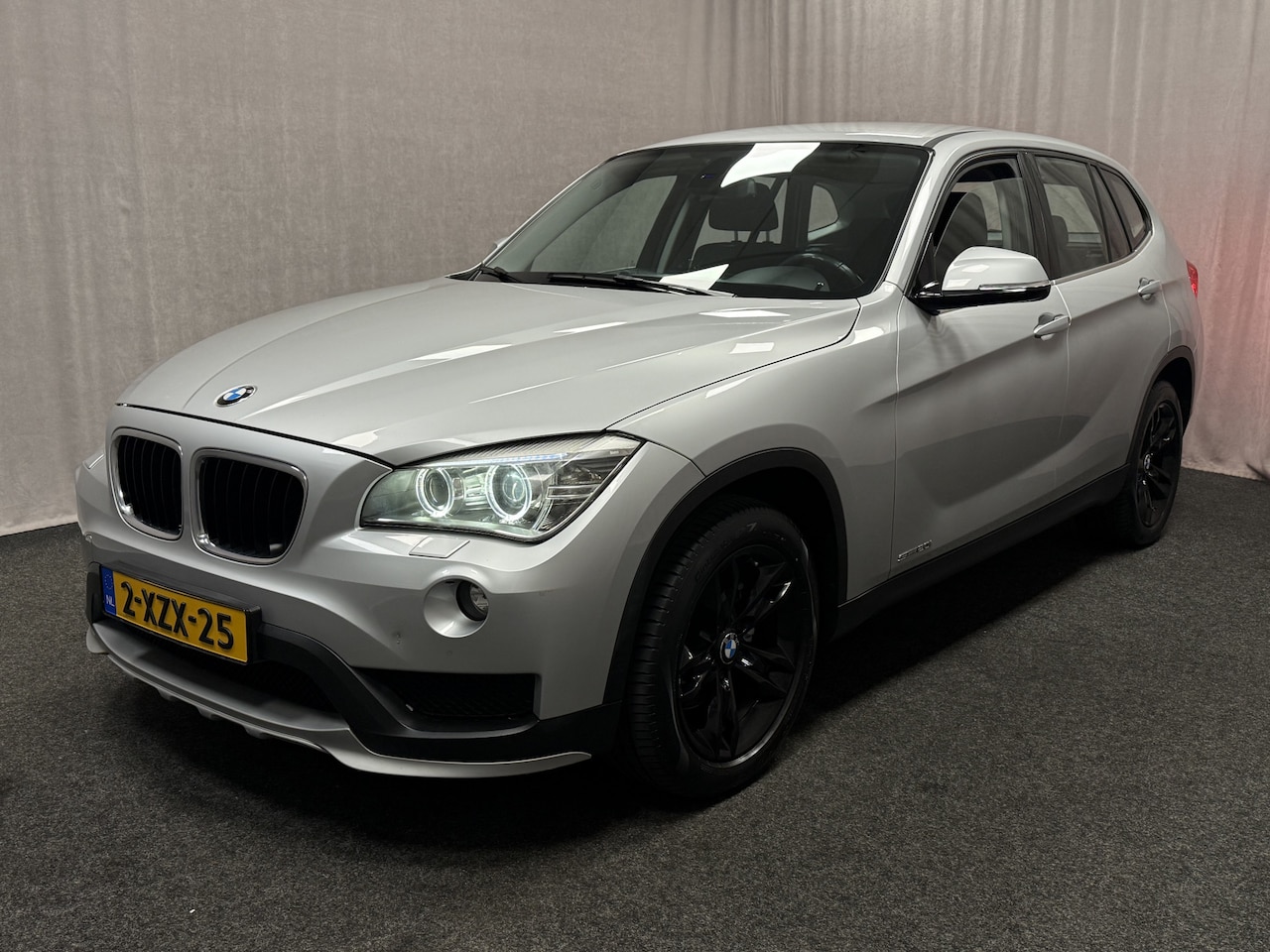 BMW X1 - sDrive20i Executive | Automaat | Trekhaak | Navi | Cruise | - AutoWereld.nl
