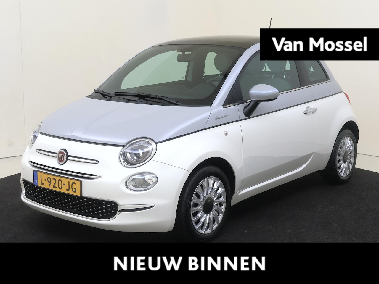 Fiat 500 - 1.0 Hybrid Dolcevita | Parkeersensoren Achter | Panoramadak - AutoWereld.nl