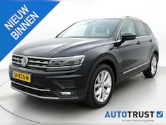 Volkswagen Tiguan - 1.4 TSI ACT Highline ADAP CRUISE PANO TREKHAAK