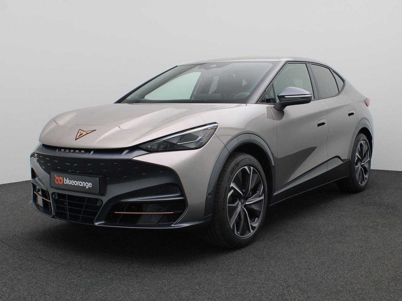CUPRA Tavascan - Business 82 kWh 286PK Aut. SOH 100% 360gr. Camera, Stoelverwarming, 20" LM Velgen, Navi, K - AutoWereld.nl