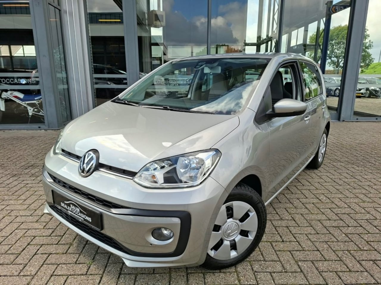 Volkswagen Up! - 1.0 BMT UP! MOVE AIRCO PDC STOELVW CRUISECONTROL - AutoWereld.nl