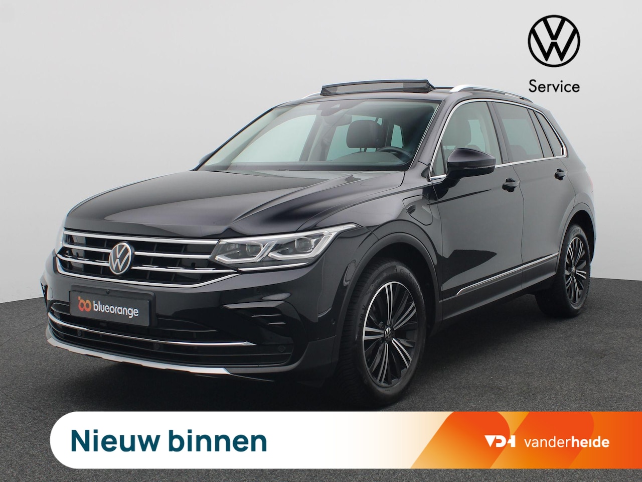 Volkswagen Tiguan - 1.4 TSI eHybrid Elegance 245PK DSG Panoramadak, Leder, Memorystoel, Keyless, 18" LM Velgen - AutoWereld.nl