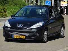Peugeot 206 - 1.4 Millesim 200 BJ2011 5DRS NAP/AIRCO/NW APK