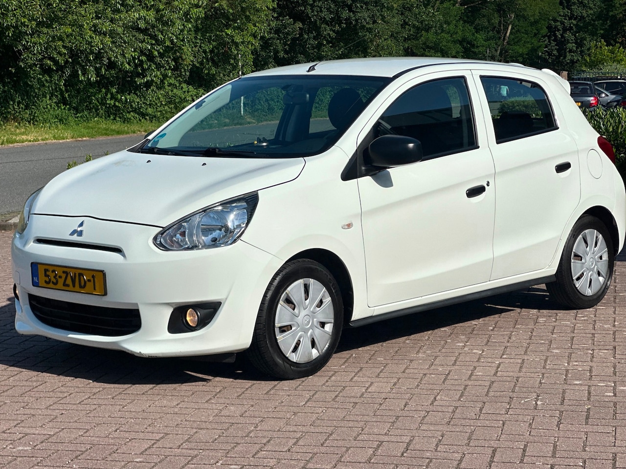 Mitsubishi Space Star - 1.0 Inform 1.0 Inform - AutoWereld.nl