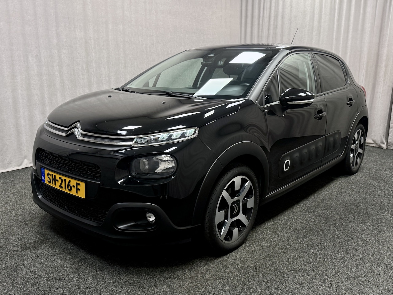 Citroën C3 - 1.2 PureTech S&S Shine | Carplay | Cruise | Camera | - AutoWereld.nl