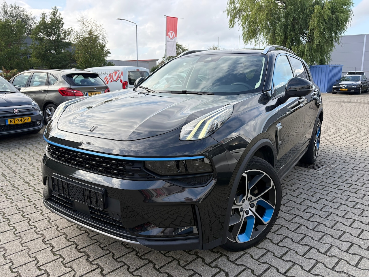 Lynk & Co 01 - 1.5 PHEV AUTOMAAT (BOVAG/RIJKLAARPRIJS) - AutoWereld.nl