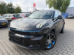 Lynk & Co 01 - 1.5 PHEV AUTOMAAT (BOVAG/RIJKLAARPRIJS)