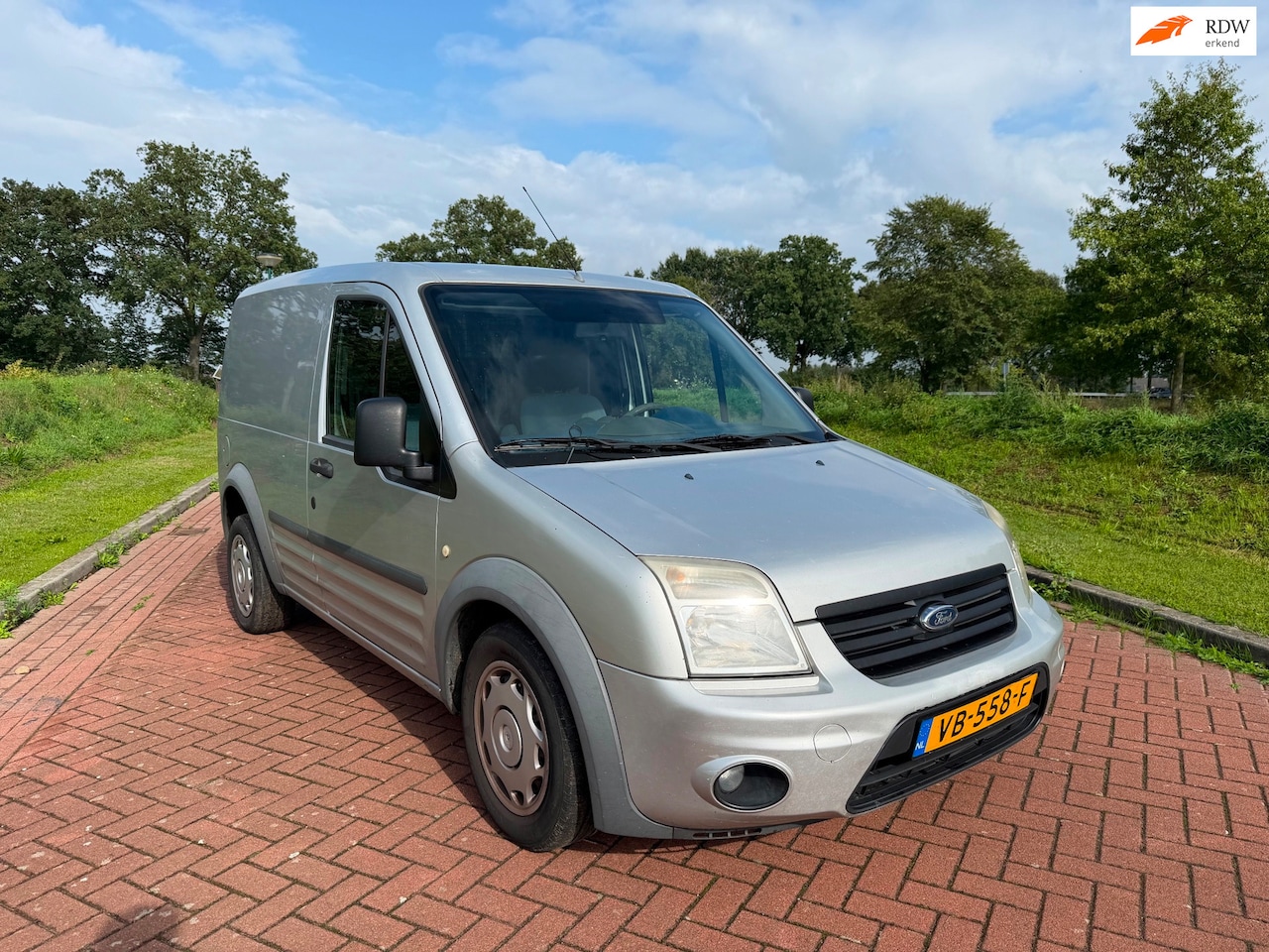 Ford Transit Connect - T200S 1.8 TDCi Trend T200S 1.8 TDCi Trend - AutoWereld.nl
