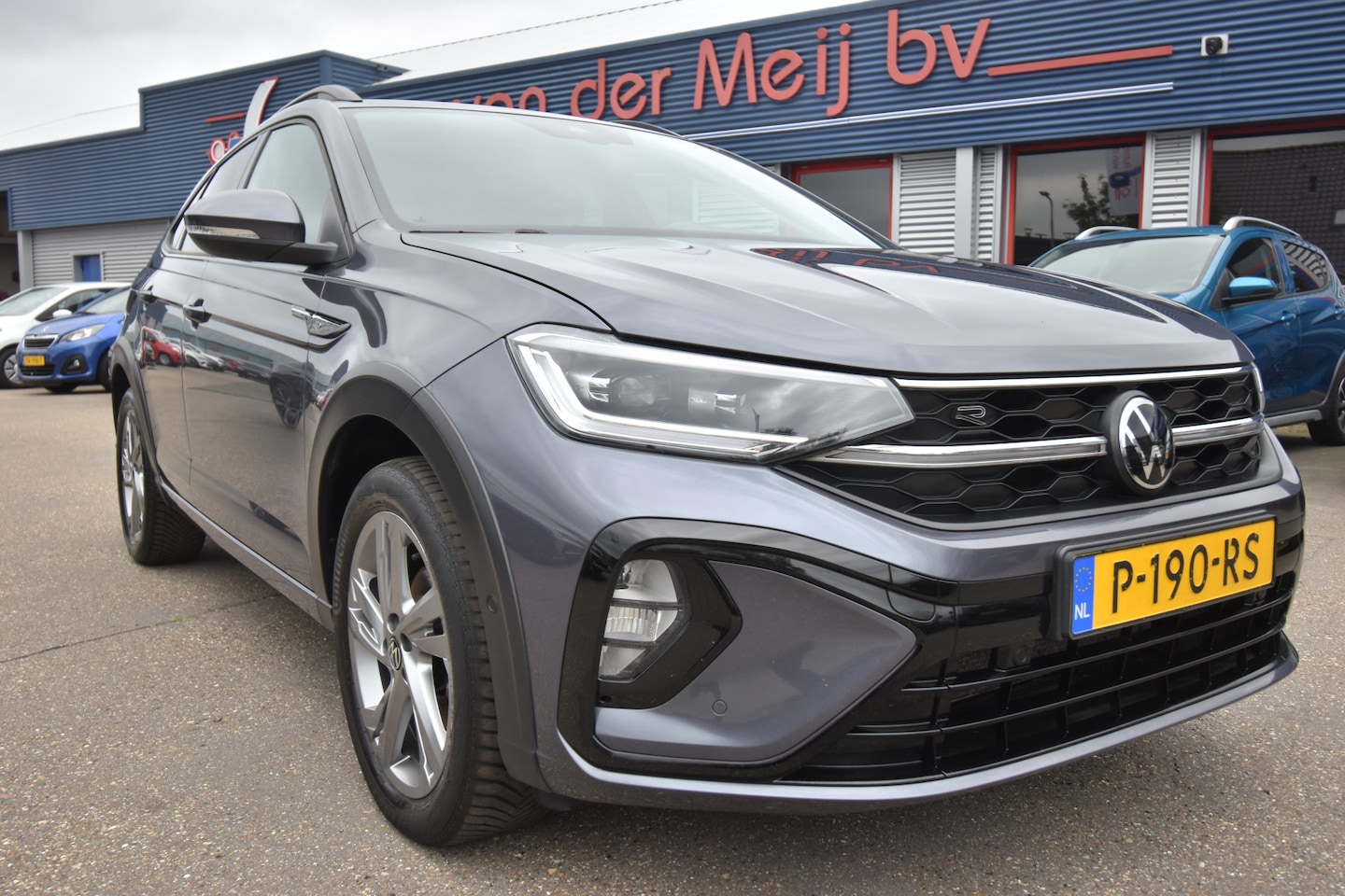 Volkswagen Taigo - 1.5 TSI R-Line Business+ 1.5 TSI R-Line Business , VIRTUAL COCKPIT , LED KOPL , A UITRIJ CAM , V STOEL VERW , LMV17 - AutoWereld.nl