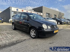Volkswagen Polo - 1.4-16V