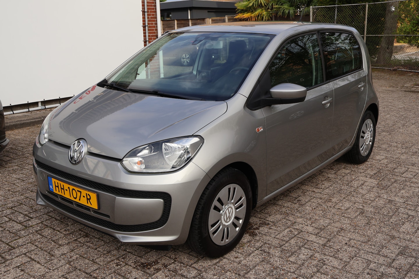 Volkswagen Up! - 1.0 move up! BM / NL-auto / Krassen rondom / Airco / 5 Deurs - AutoWereld.nl