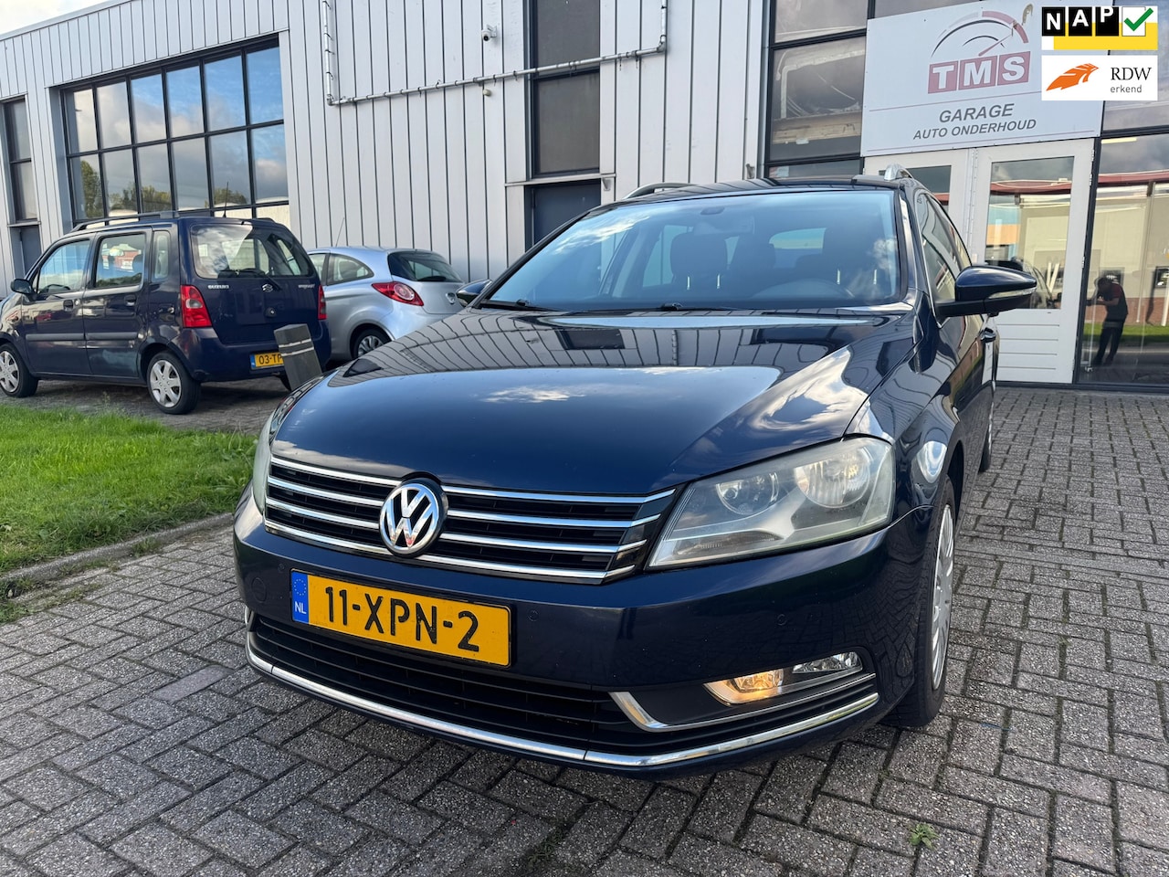 Volkswagen Passat Variant - 1.6 TDI Comfort Executive Line BlueMotion 1.6 TDI Comfort Executive Line BlueMotion - AutoWereld.nl