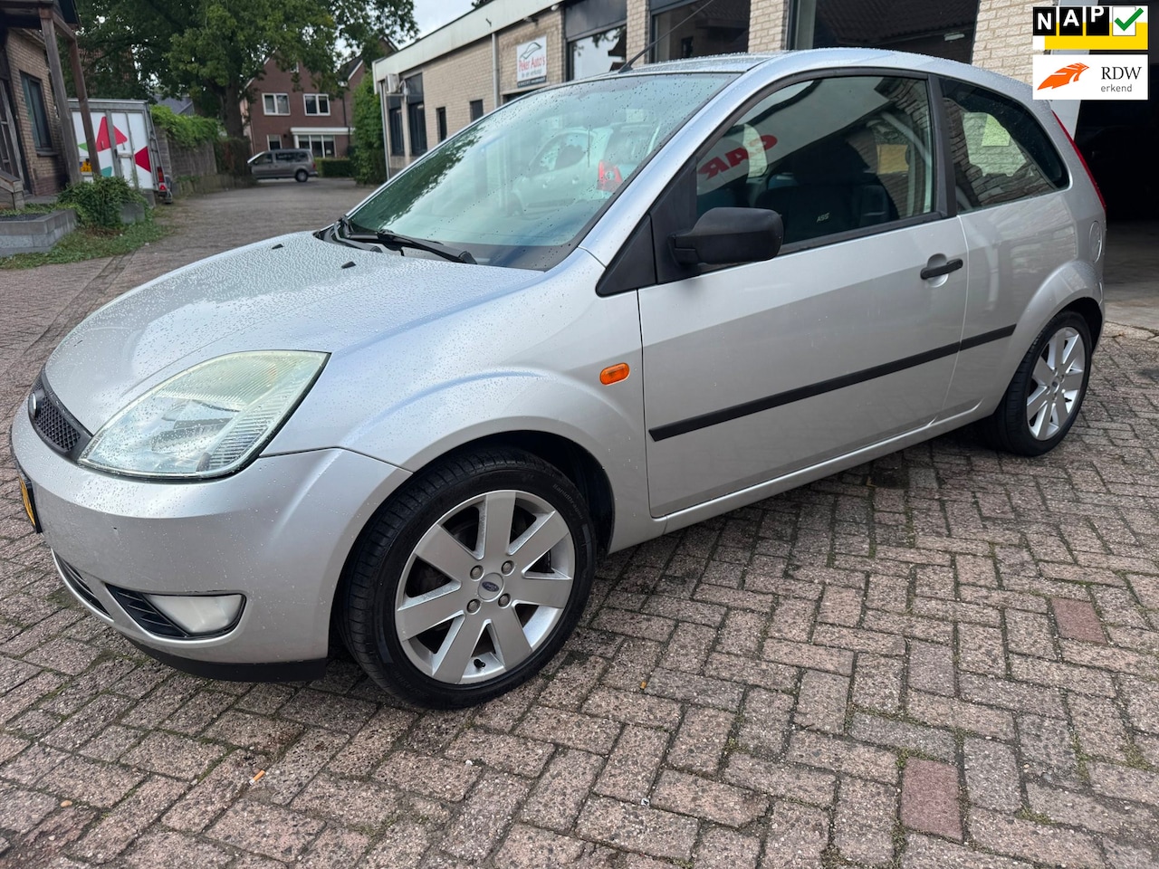 Ford Fiesta - 1.4-16V Futura AIRCO ORG 191146 KM NAP O.H BOEKJES 15.LM VELGEN BIJNA NW BANDEN RIJDT EN S - AutoWereld.nl