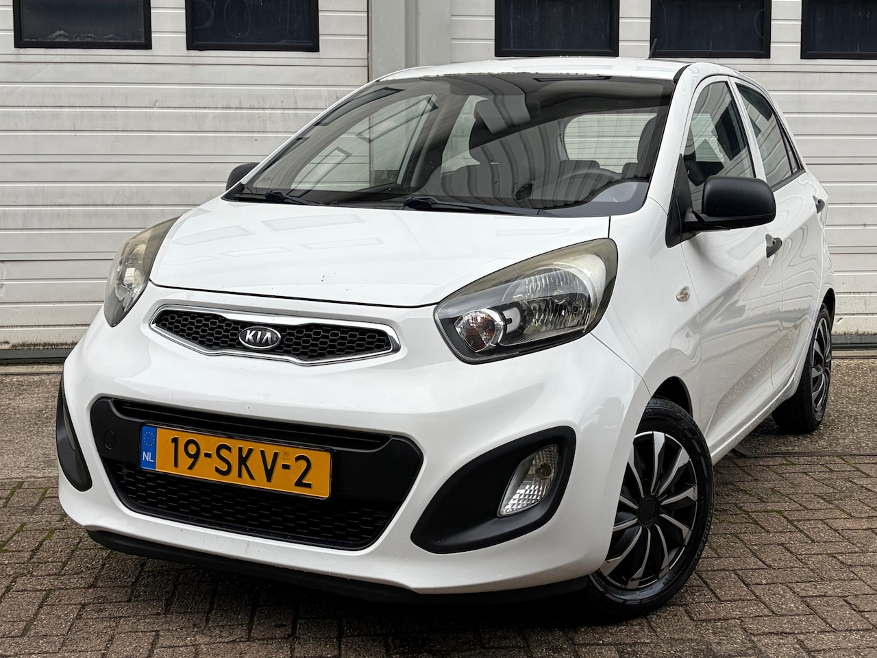 Kia Picanto - 1.0 CVVT Comfort Pack airco elektrische ramen cruise control - AutoWereld.nl