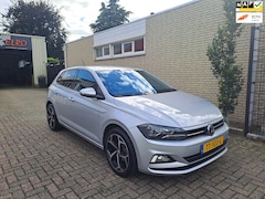 Volkswagen Polo - 1.0 TSI Comfortline Business