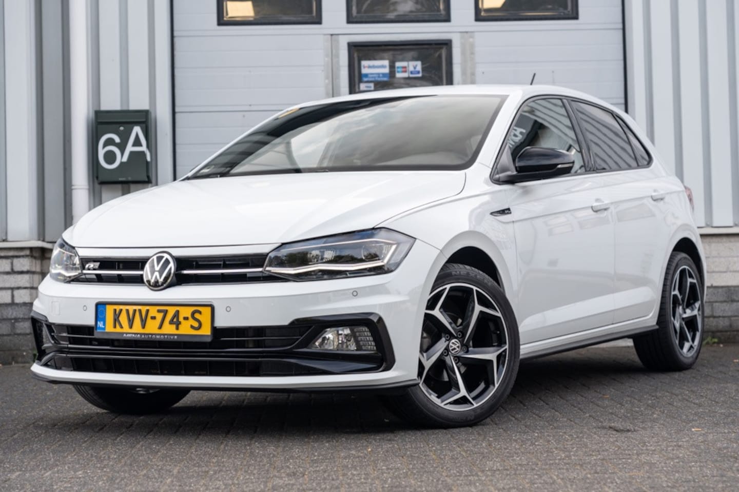 Volkswagen Polo - Volkswagen Polo 3x r-line automaat - AutoWereld.nl