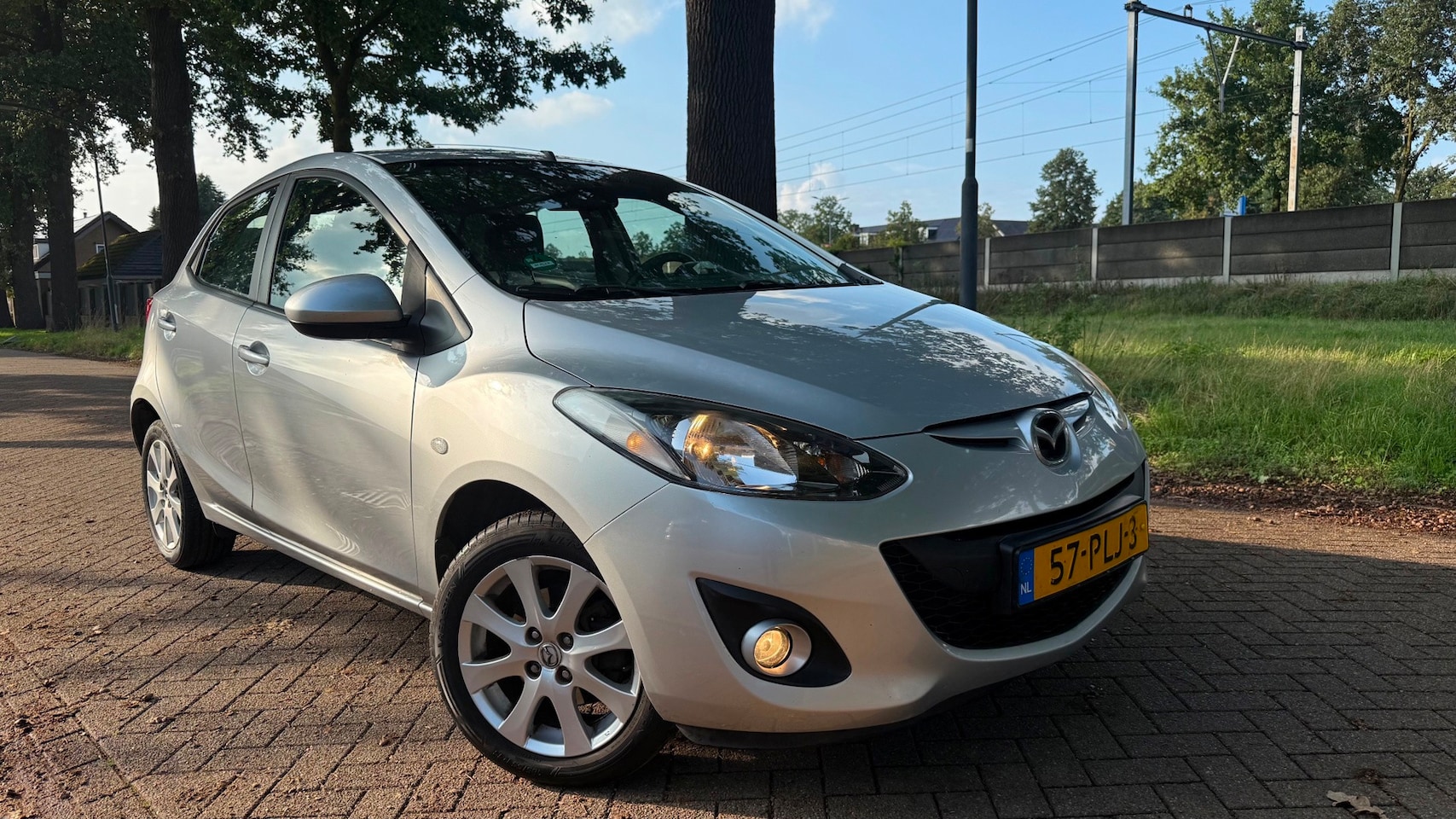 Mazda 2 - 1.3 TS Plus 2011 Nieuwe Apk Nette Auto - AutoWereld.nl