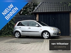 Ford Fiesta - 1.6-16V Futura AUTOMAAT 2006 AIRCO/5-DEURS