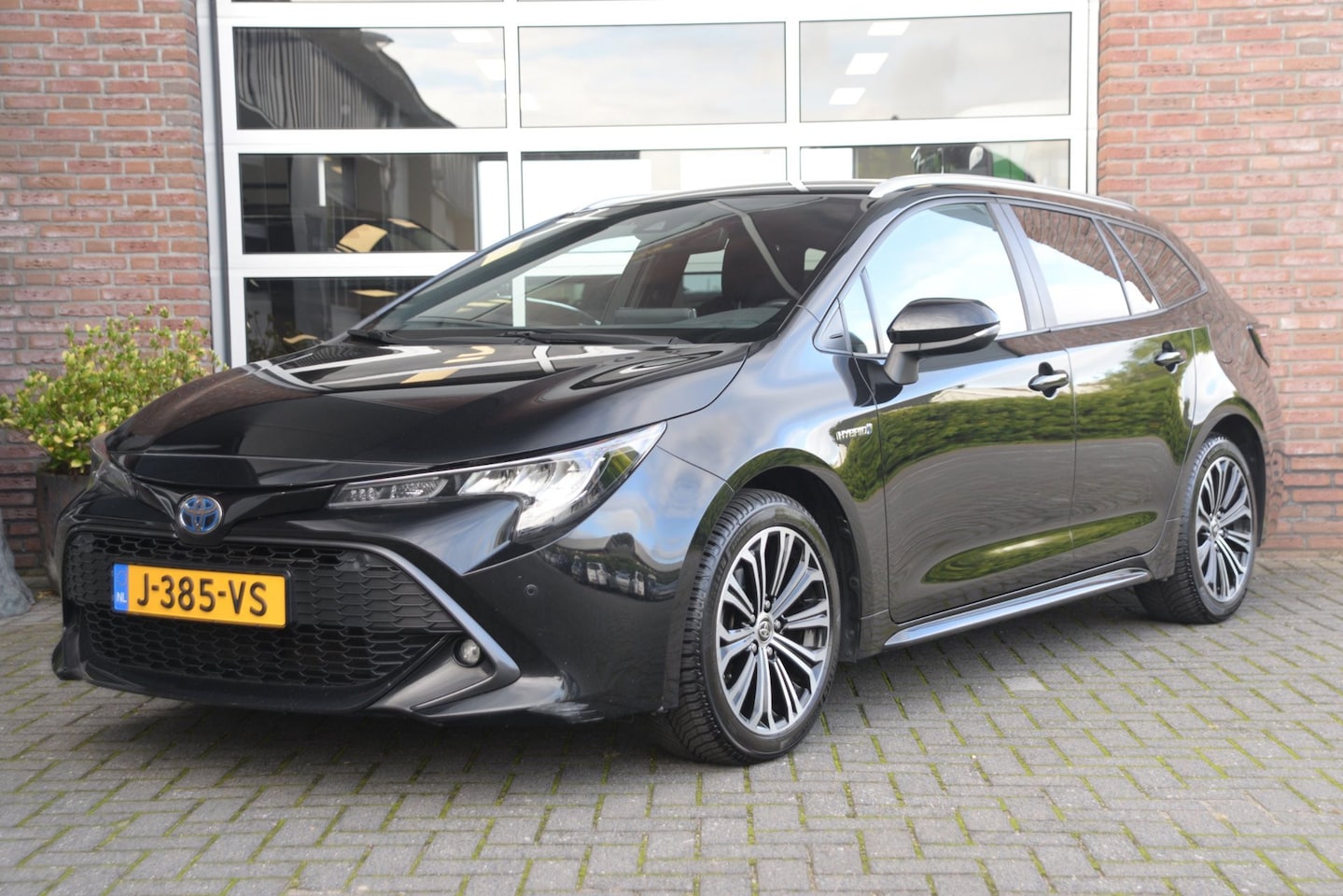 Toyota Corolla Touring Sports - 1.8 Hybrid Dynamic | Trekhaak | All seasons | Orig. NL | - AutoWereld.nl