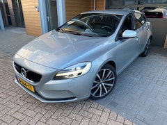 Volvo V40 - 1.5 T3 Inscription | Automaat| Trekhaak| Stoelverw