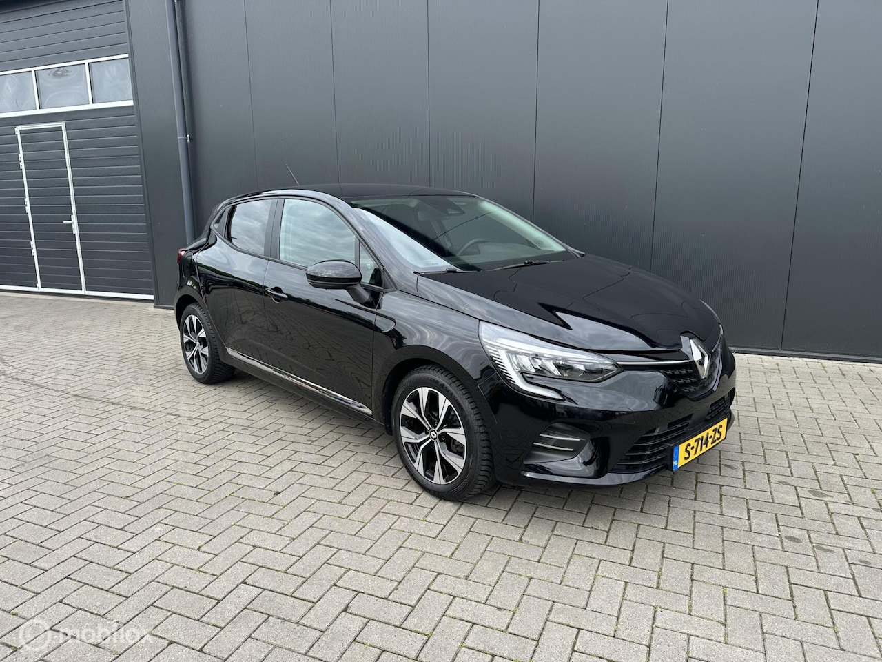 Renault Clio - 1.0 TCe 90 Equilibre ZEER NETJES - AutoWereld.nl