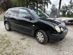 Volkswagen Polo - 1.4-16V Comfortline