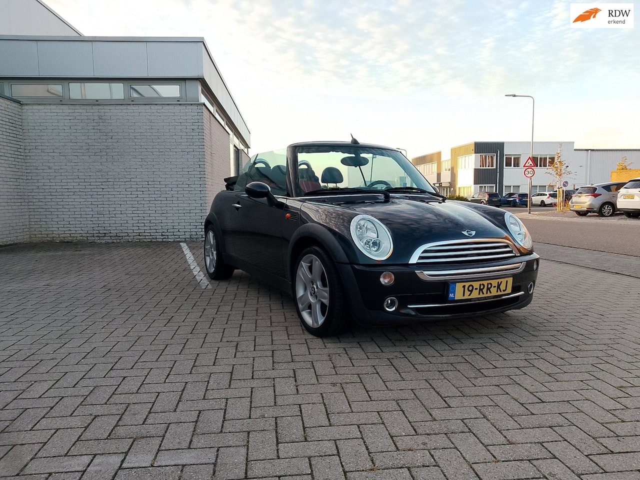 MINI Cabrio - 1.6 Cooper Chili - AutoWereld.nl