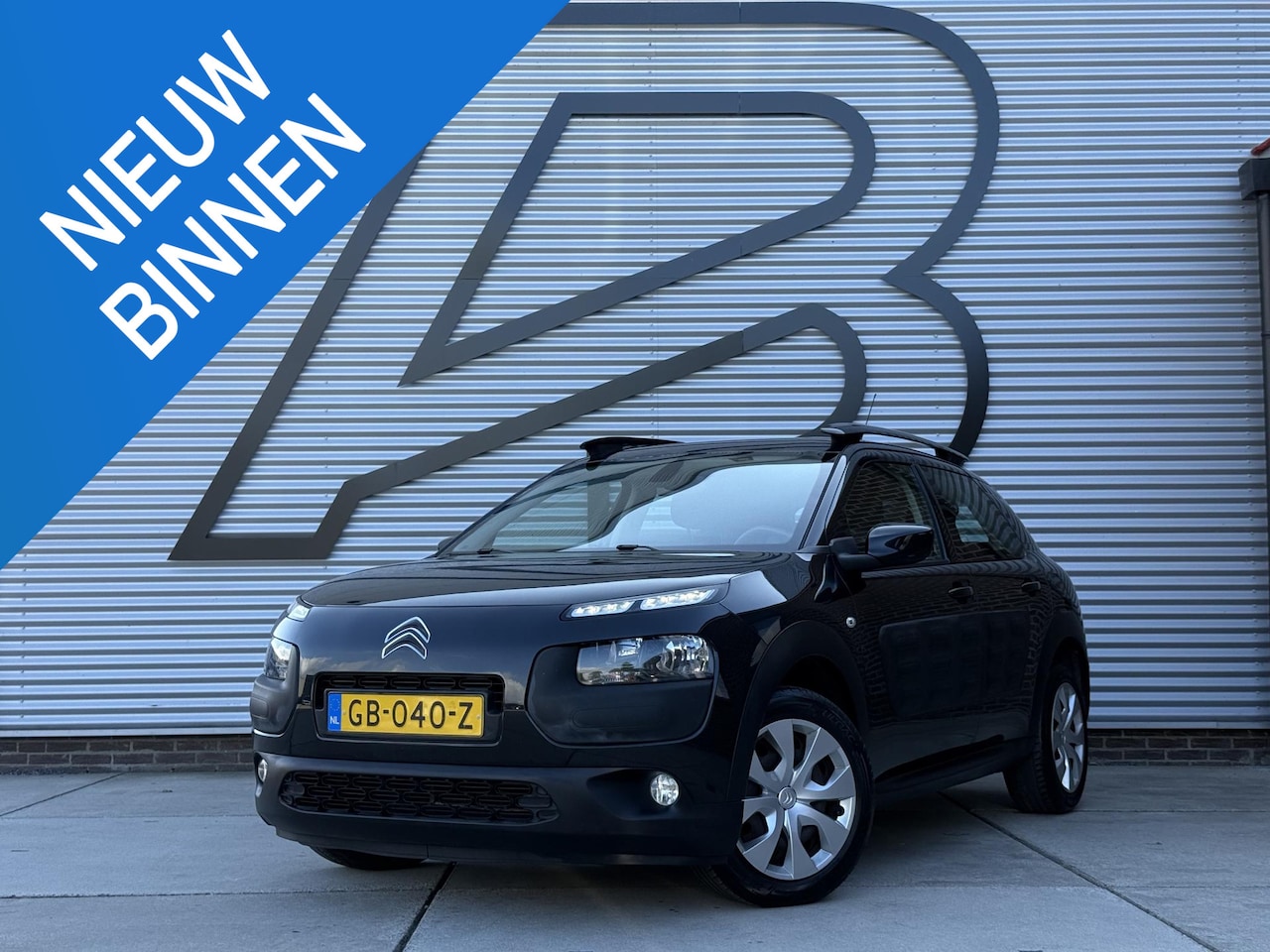 Citroën C4 Cactus - 1.2 PureTech Business 1e Eigenaar|Camera|Cruise|Trekhaak|D-riem vv in 2023|PDC|Elek ramen| - AutoWereld.nl