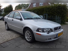 Volvo S40 - 1.8 Europa Nordic Leder trekhaak nwe APK