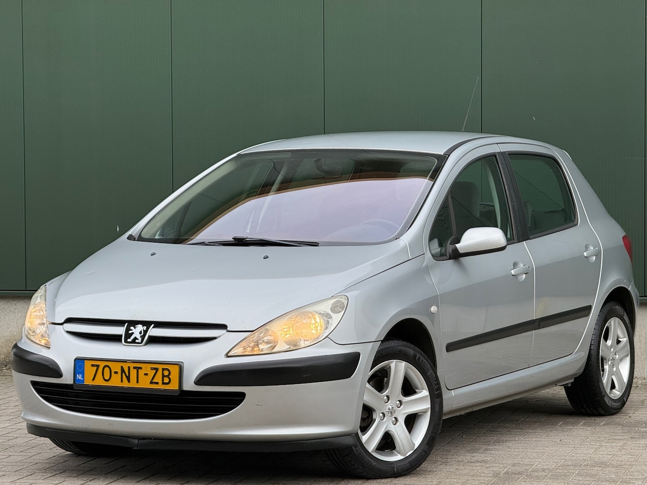 Peugeot 307 - Zeer Nette XT Pack | AUTOMAAT Weinig KM | NAP - AutoWereld.nl