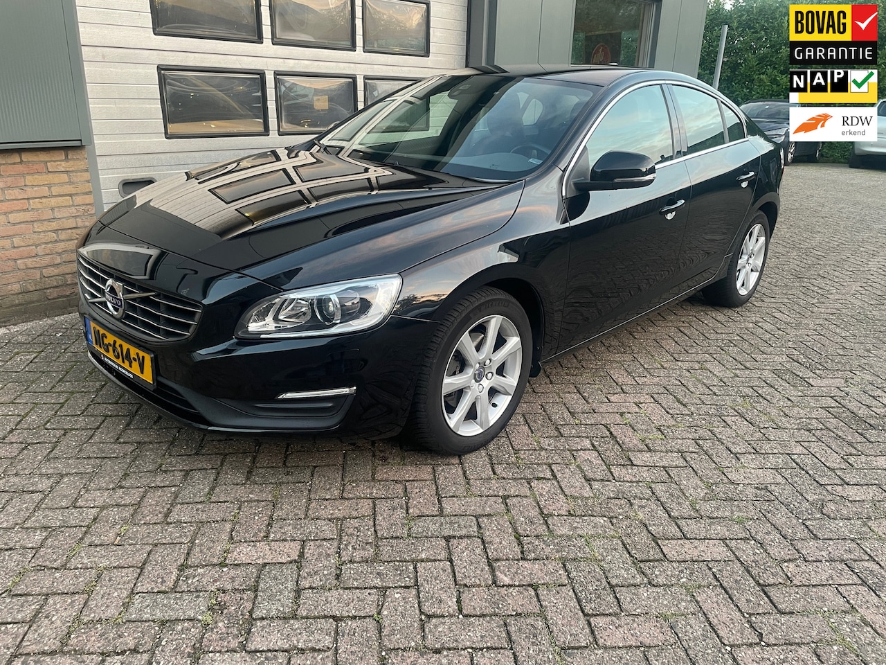 Volvo S60 - 2.0 T3 Nordic 2.0 T3 Nordic+ - AutoWereld.nl