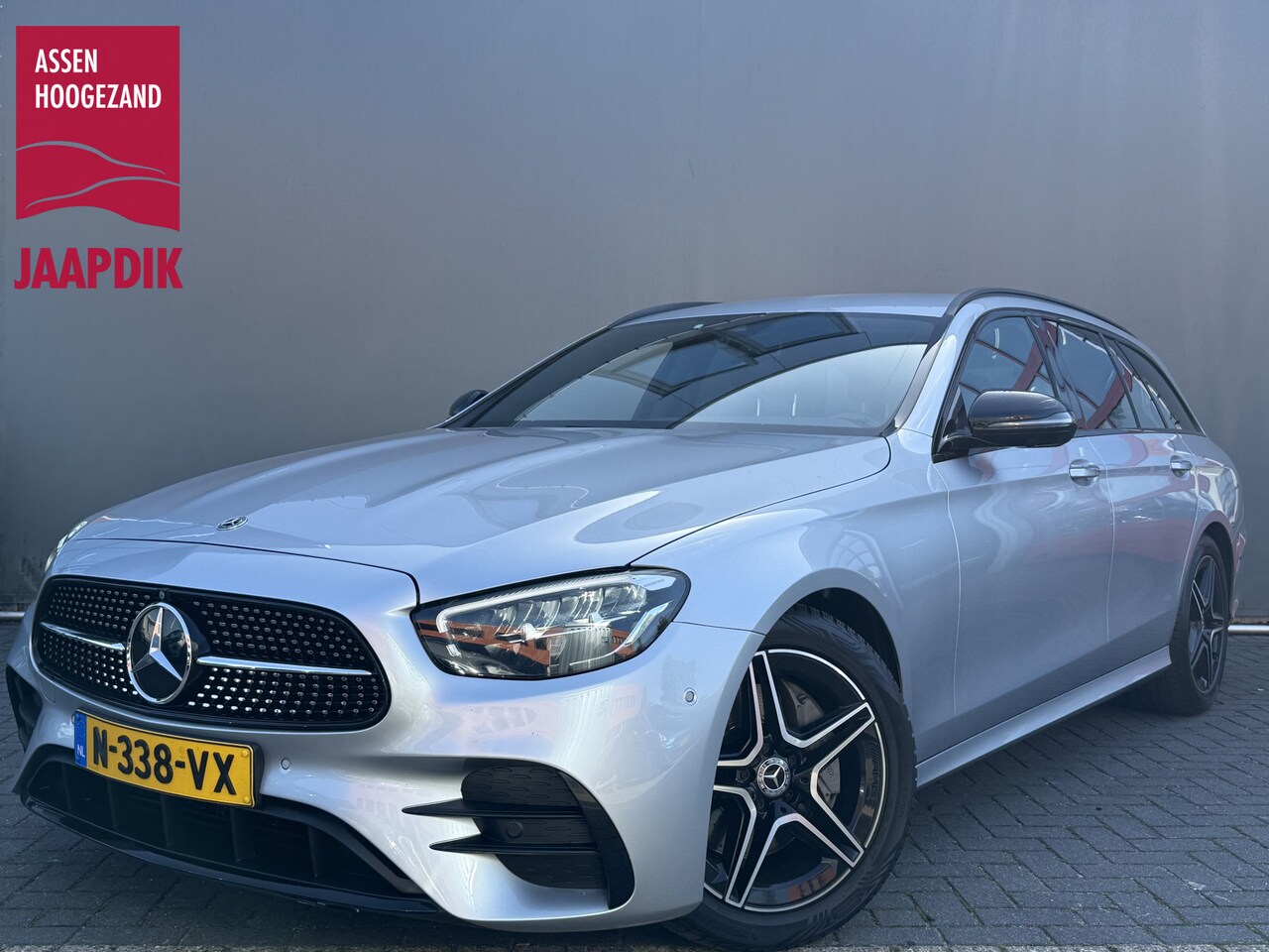 Mercedes-Benz E-klasse Estate - 200 Business Solution AMG NIEUW BINNEN! | 360 CAM | VOL LEDER | ADAPTIVE CRUISE | ELEK. ST - AutoWereld.nl