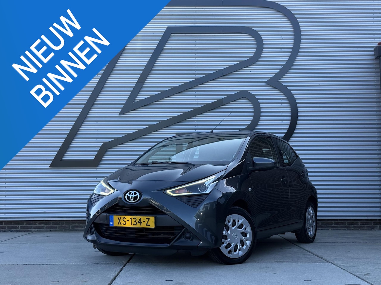 Toyota Aygo - 1.0 VVT-i x-play Camera|Airco|Cruise|Elek ramen|N.A.P|APK tot 04-2027 - AutoWereld.nl
