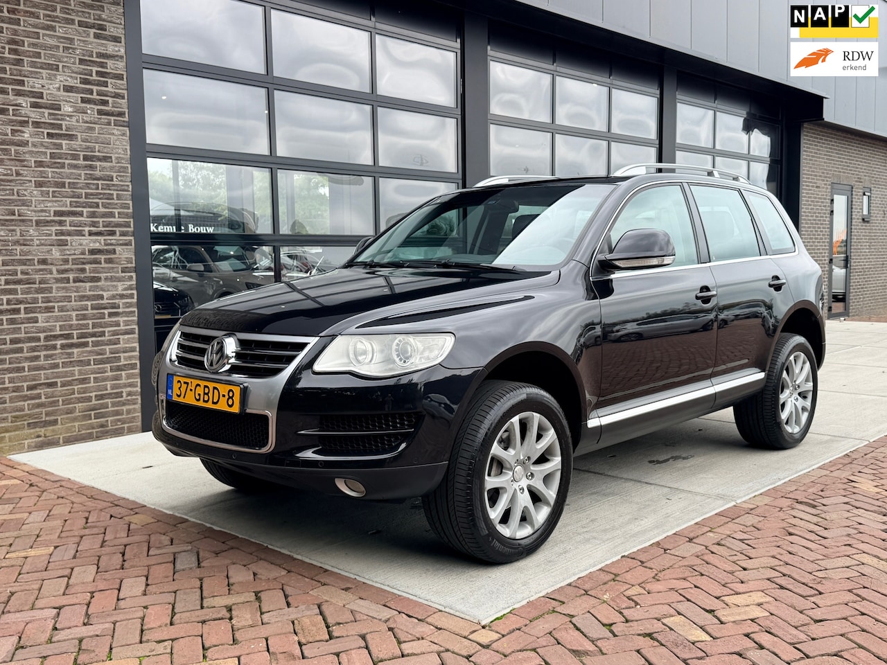 Volkswagen Touareg - 3.6 V6 FSI Highline | Leer | Stoelver | Clima | Navi | - AutoWereld.nl