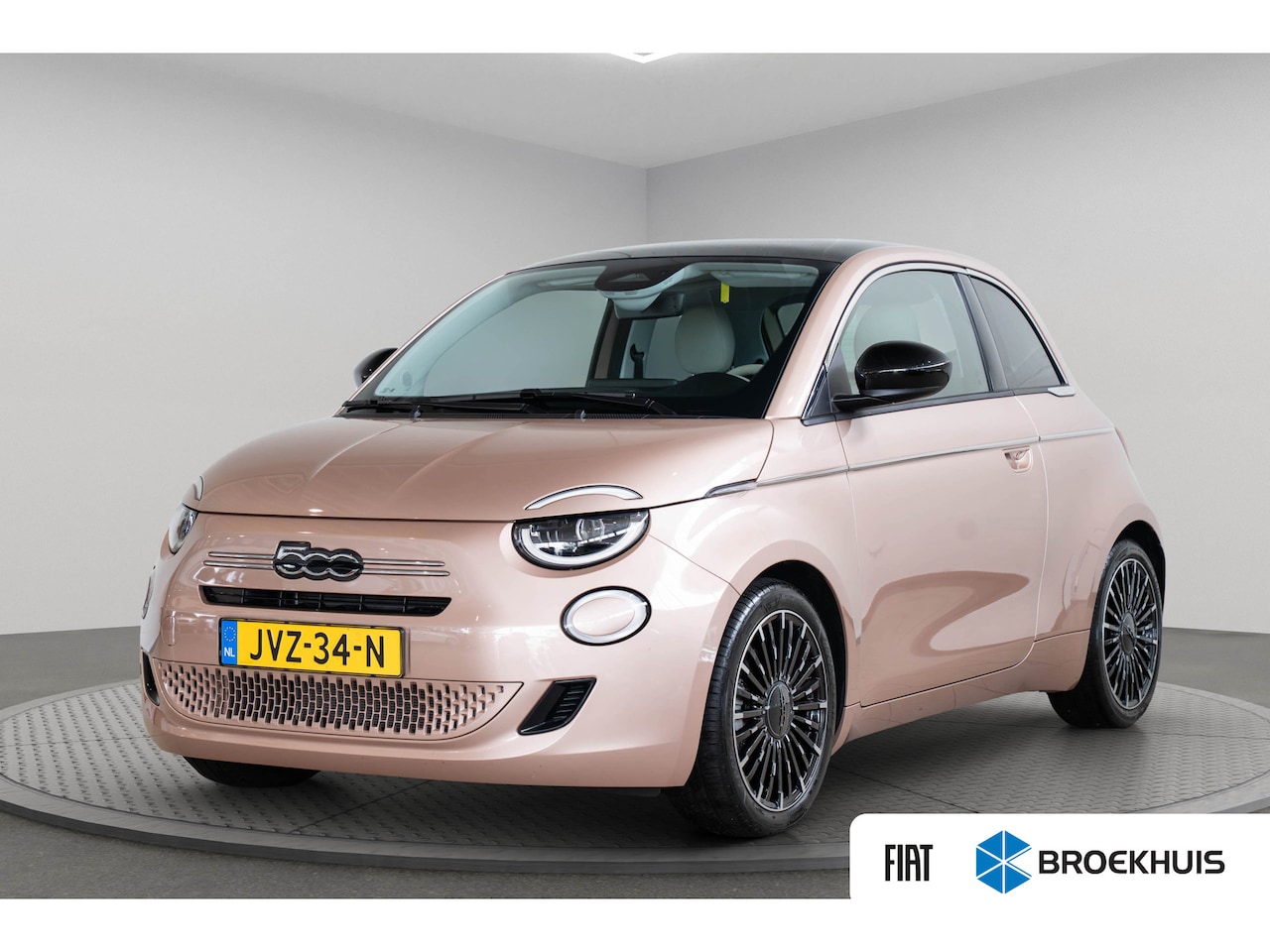Fiat 500 - 1.0 Hybrid La Prima | Tot 8 Jaar Garantie | Camera | Panoramadak | Lederen bekleding | Nav - AutoWereld.nl