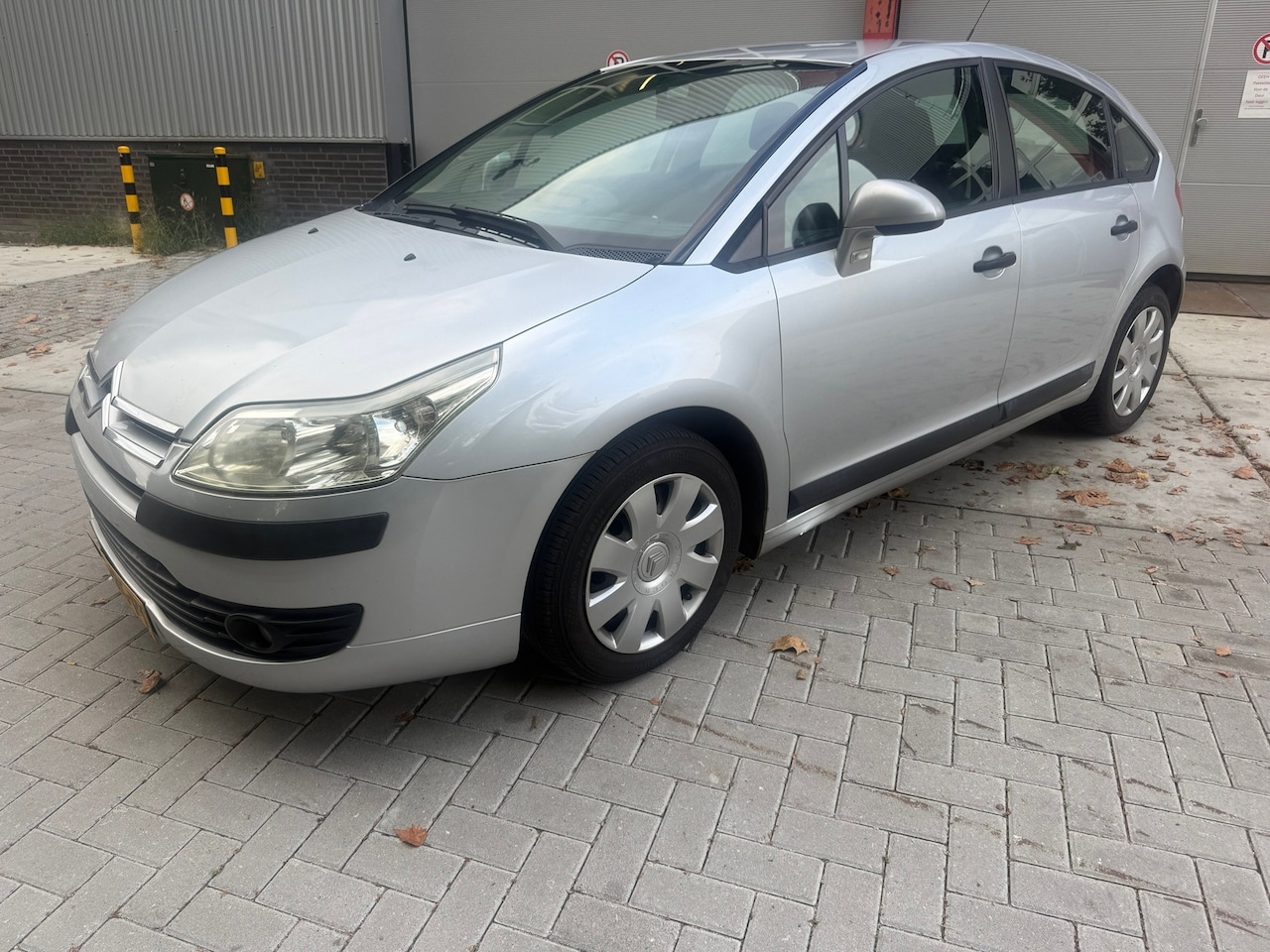 Citroën C4 - 1.4-16V Ligne Prestige 1.4-16V Ligne Prestige - AutoWereld.nl