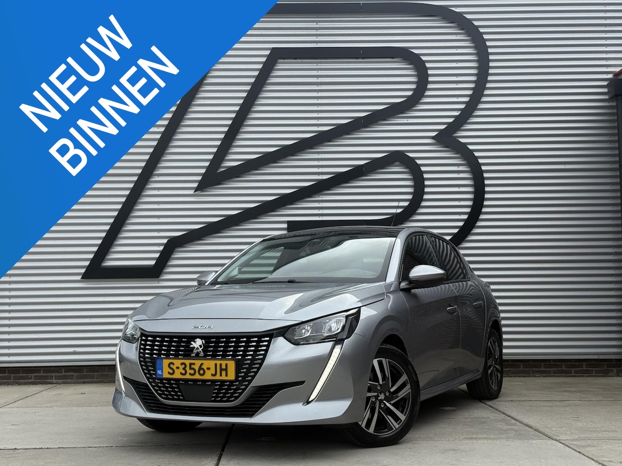 Peugeot 208 - 1.2 PureTech Blue Lease Allure 1e Eigenaar|Pano|Camera|Carplay|Stoelverw|ACC|PDC|Clima|Nie - AutoWereld.nl