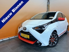 Toyota Aygo - 1.0 VVT-i x-otic cabriotop | automaat | dealer onderhouden | navi | carplay | fabr gar 12/