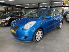 Toyota Yaris - 1.3 VVTi Sol MMT automaat 5-deurs airco elektrische ramen+spiegels trekhaak
