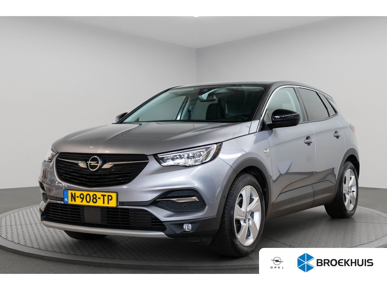 Opel Grandland X - 1.2 Turbo Innovation | Camera | Trekhaak | Stoel & Stuurverwarming | Climate Controle | Na - AutoWereld.nl