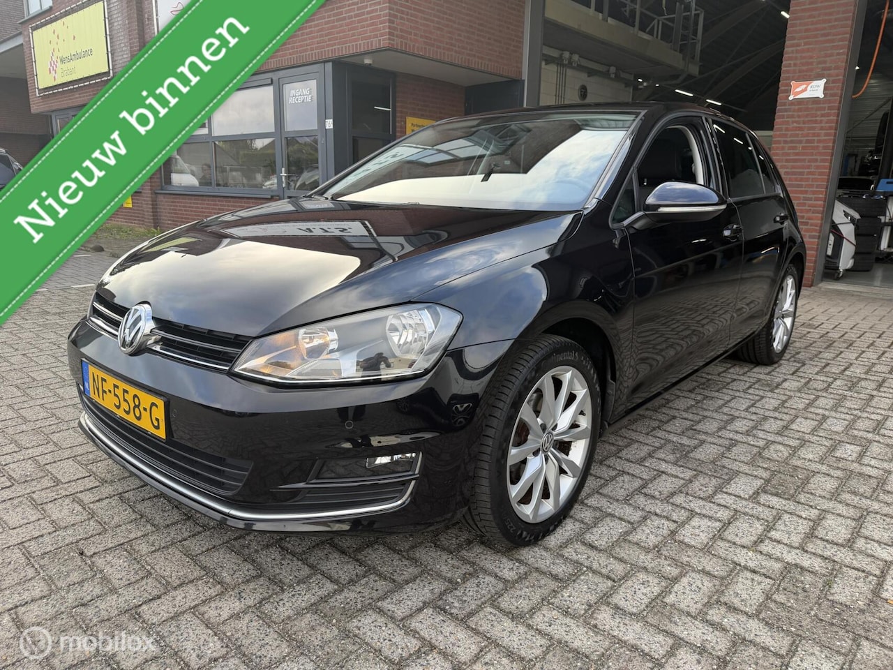Volkswagen Golf - 1.2 TSI Highline CRUISE*NAVI*CAMERA*TREKHAAK* - AutoWereld.nl
