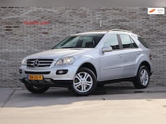 Mercedes-Benz M-klasse - 350 * TREKHAAK * NETTE STAAT * SCHUIFDAK * NIEUWE APK