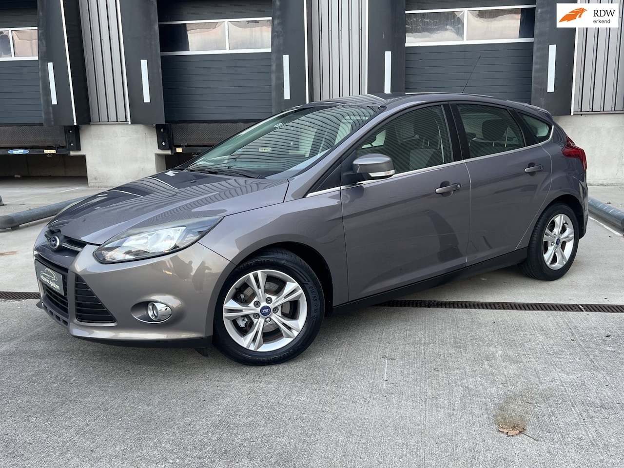 Ford Focus - 1.0 EcoBoost Titanium 1.0 EcoBoost Titanium, Champions league, Airco, Nieuwe distributie riem - AutoWereld.nl
