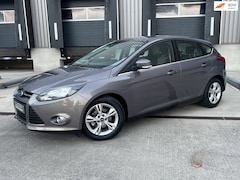Ford Focus - 1.0 EcoBoost Titanium, Champions league, Airco, Nieuwe distributie riem