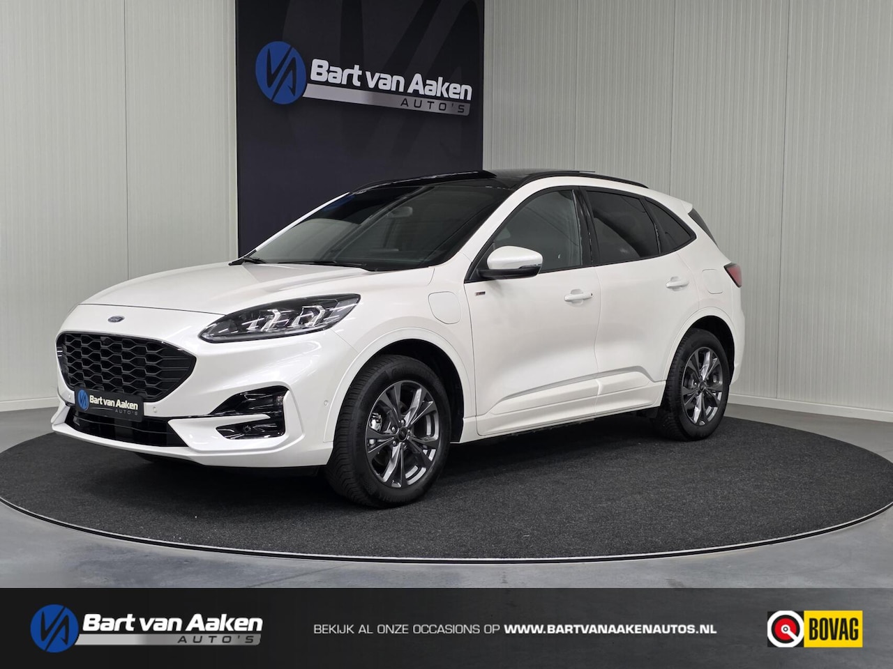 Ford Kuga - 2.5 PHEV ST-Line X 2x Camera Panorama ACC Keyless Elektr. Achterklep - AutoWereld.nl
