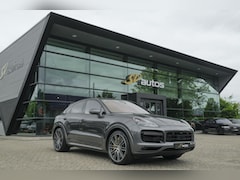 Porsche Cayenne Coupé - 4.0 V8 Turbo S 680pk E-Hybrid Panoramadak 4-wielsturing *SOH 94%* Trekhaak PDCC BOMVOL 1e