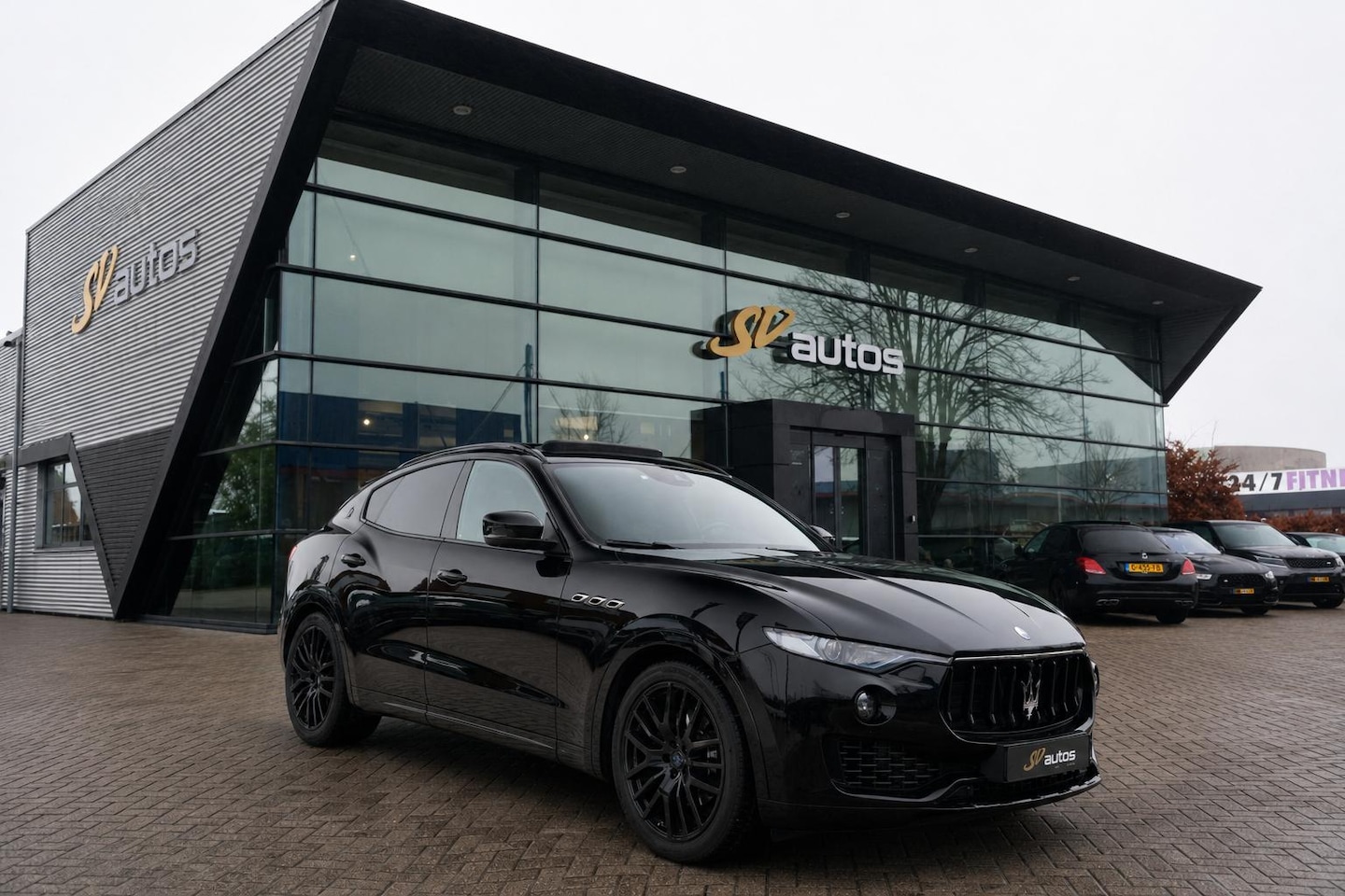 Maserati Levante - Gransport 3.0 V6 D 275pk Panoramadak Schaalstoelen VOL!!! Carbon pakket NLauto 21" LMV Sto - AutoWereld.nl