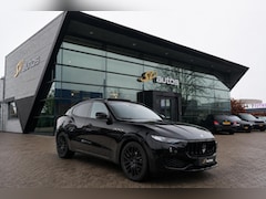 Maserati Levante - Gransport 3.0 V6 D 275pk Panoramadak Schaalstoelen VOL Carbon pakket NLauto 21" LMV Stoelk