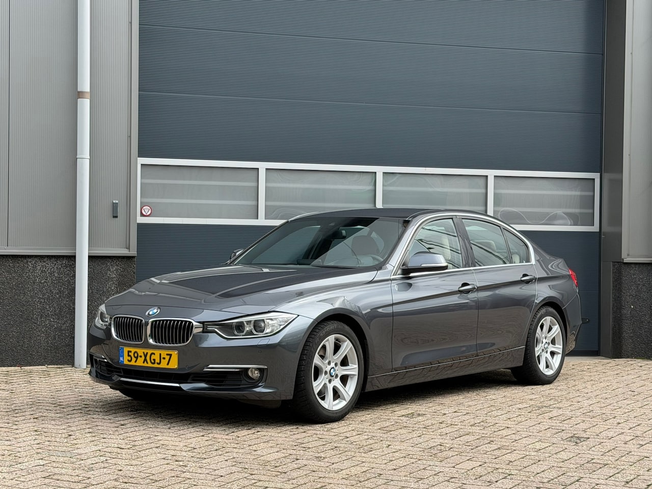 BMW 3-serie - 328i High Executive bj.2012 Autom|Headup|NL auto|Nap. - AutoWereld.nl