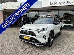 Toyota RAV4 - 2.5 Plug-in Hybrid AWD Bi-Tone Plus trekhaak / panoramadak / 360 monitor / stuurverwarming